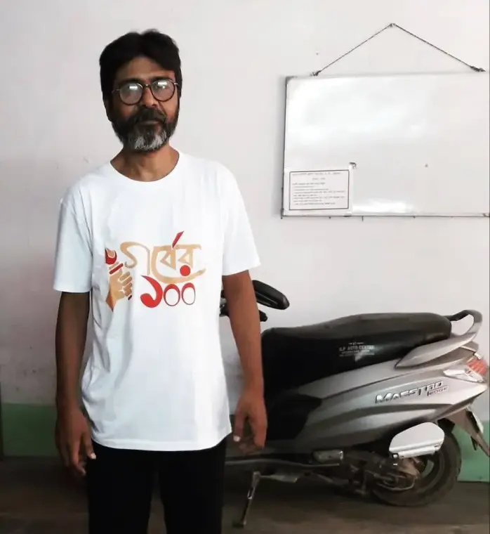 A weRbangali customer wearing a Bengali graphic tee — Fanbook photo 17